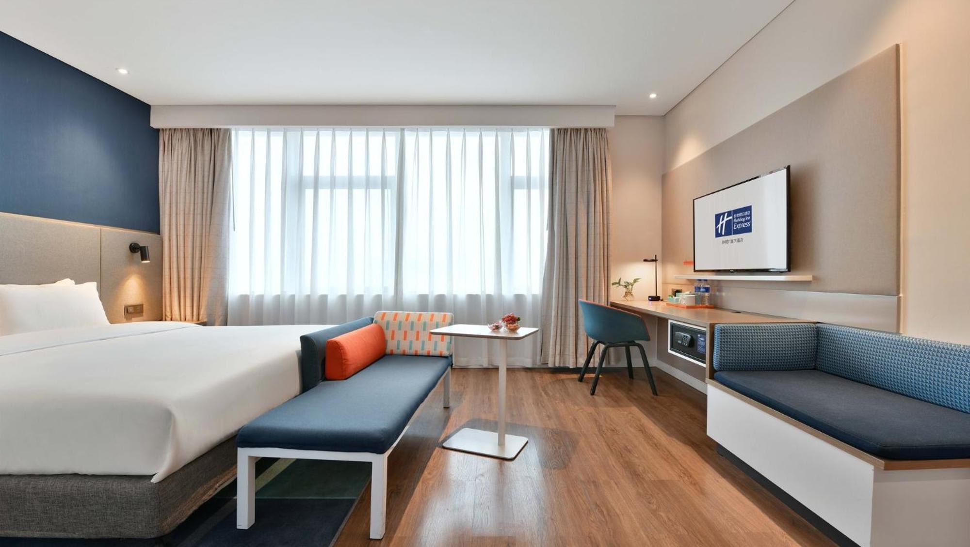 Holiday Inn Express Chengdu North Railway Station By Ihg - Near Panda Base, Near Chunxi Road Dış mekan fotoğraf