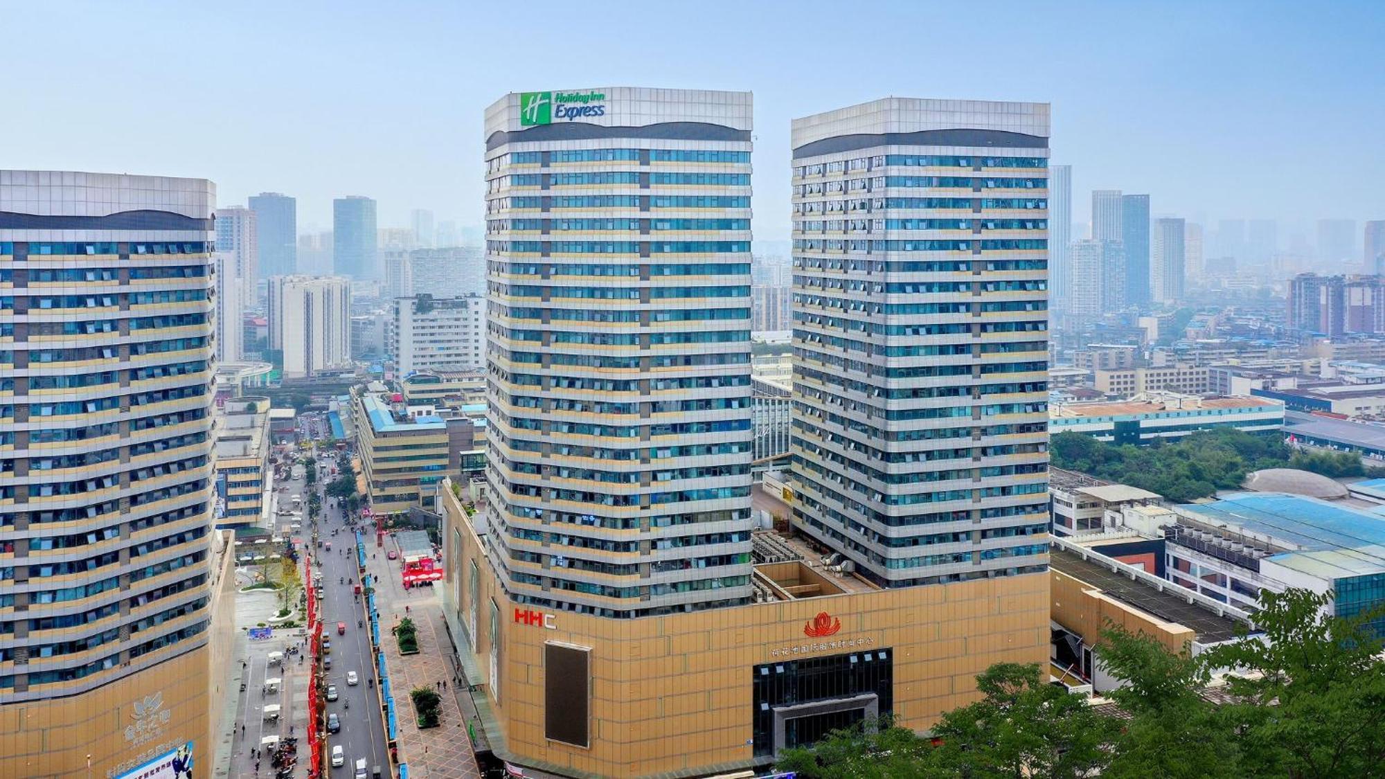 Holiday Inn Express Chengdu North Railway Station By Ihg - Near Panda Base, Near Chunxi Road Dış mekan fotoğraf